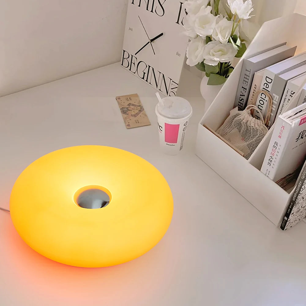 Donut table lamp detail shot